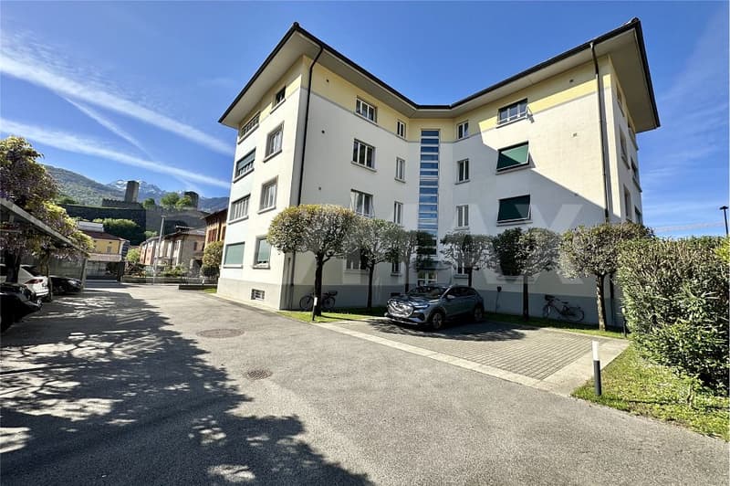 Appartamento di 3.5 locali in zona residenziale esclusiva nel centro di Bellinzona (2)
