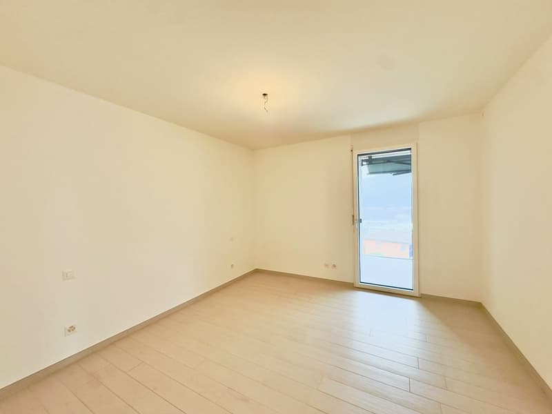 Rif. 3784 A SOLI 2 KM DAL CENTRO DI LUGANO - MODERNO APPARTAMENTO CON VISTA PANORAMICA (14)