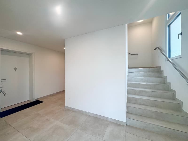 Rif. 3784 A SOLI 2 KM DAL CENTRO DI LUGANO - MODERNO APPARTAMENTO CON VISTA PANORAMICA (16)