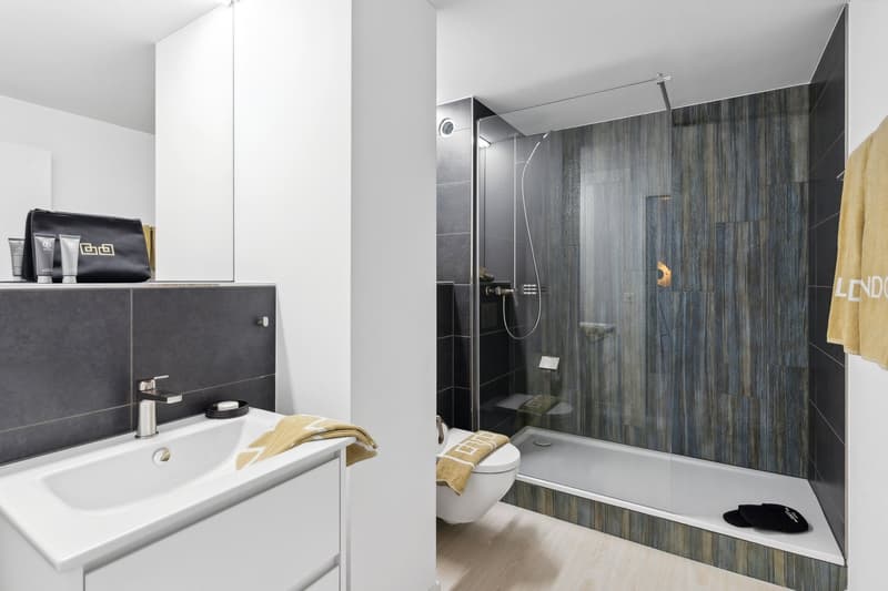Badezimmer / Bathroom