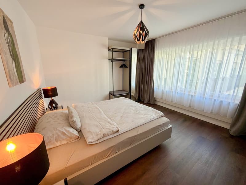 Möblierte 3.5-Zimmer-Apartment mit Balkon in der Innenstadt Zürich (2)