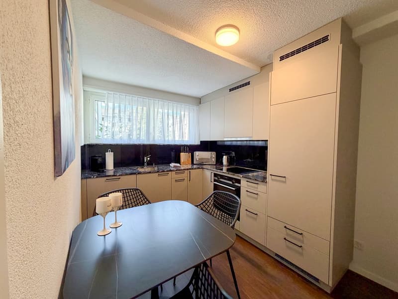 Möblierte 3.5-Zimmer-Apartment mit Balkon in der Innenstadt Zürich (5)