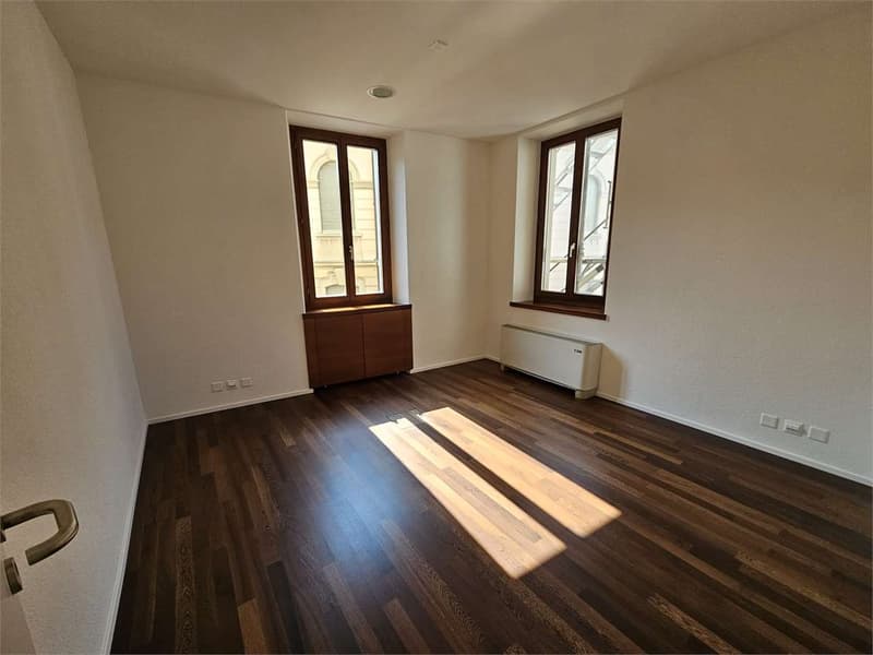 Lugano centro, affitto ufficio 4.5 loc di 120 mq (6)