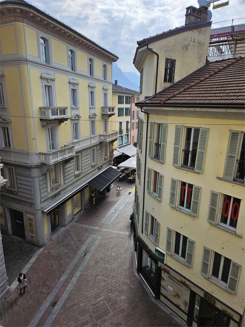 Lugano centro, affitto ufficio 3.5 loc di 120 mq (13)