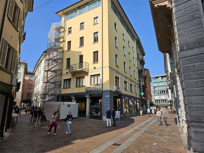 Lugano centro, affitto ufficio 5.5 loc di 120 mq (1)