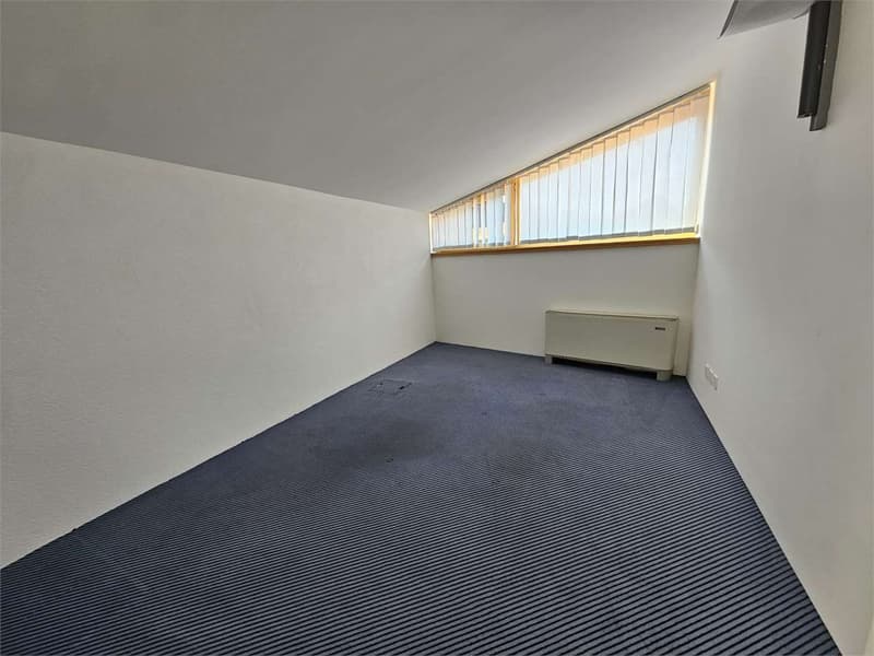 Lugano centro, ufficio ultimo piano 7.5 locali (13)