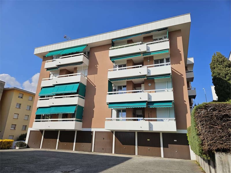 Pregassona, affito 2.5 locali con balconi (2)