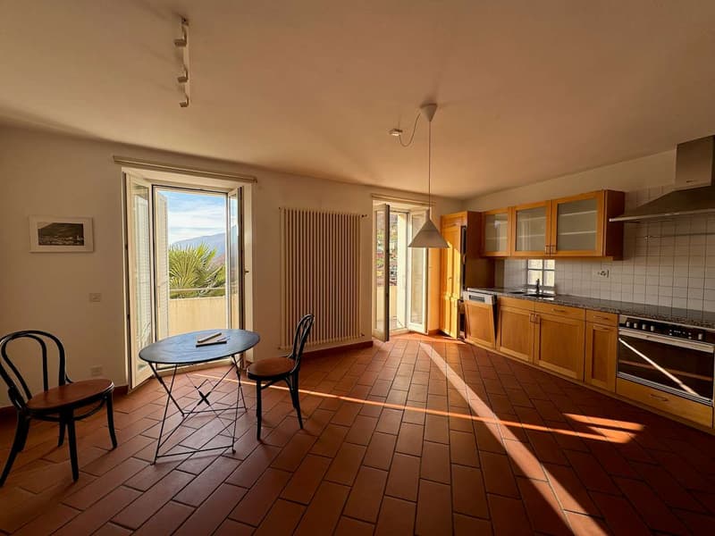 Ampia casa di nucleo (2)