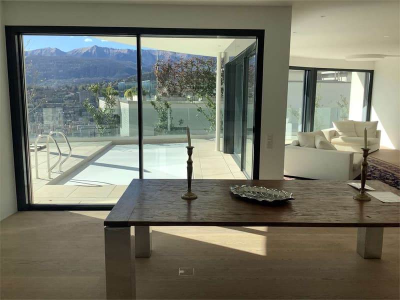 Lugano Albonago, moderna villa con piscina e vista lago (10)