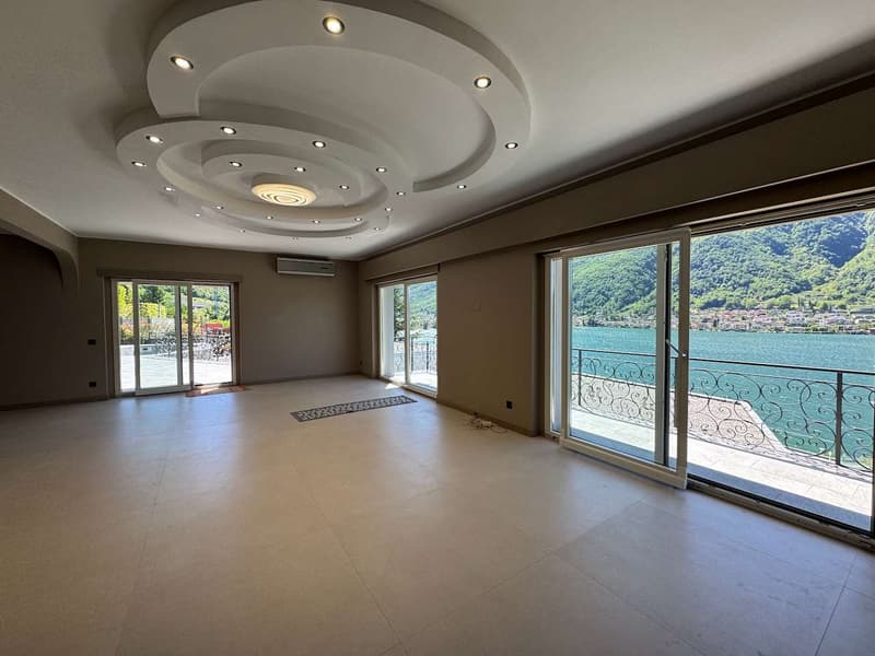 Villa con piscina (5)