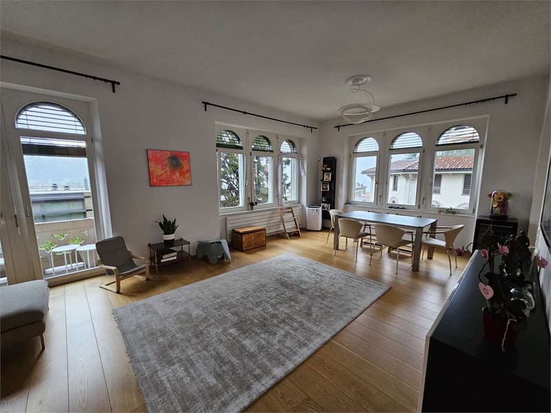 Lugano zona cattedrale, duplex 5.5 locali in villa d'epoca (4)