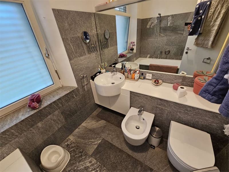 Lugano zona cattedrale, duplex 5.5 locali in villa d'epoca (12)