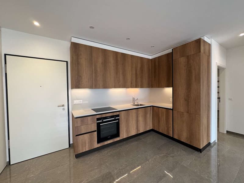 Moderne 2.5 Wohnung (6)