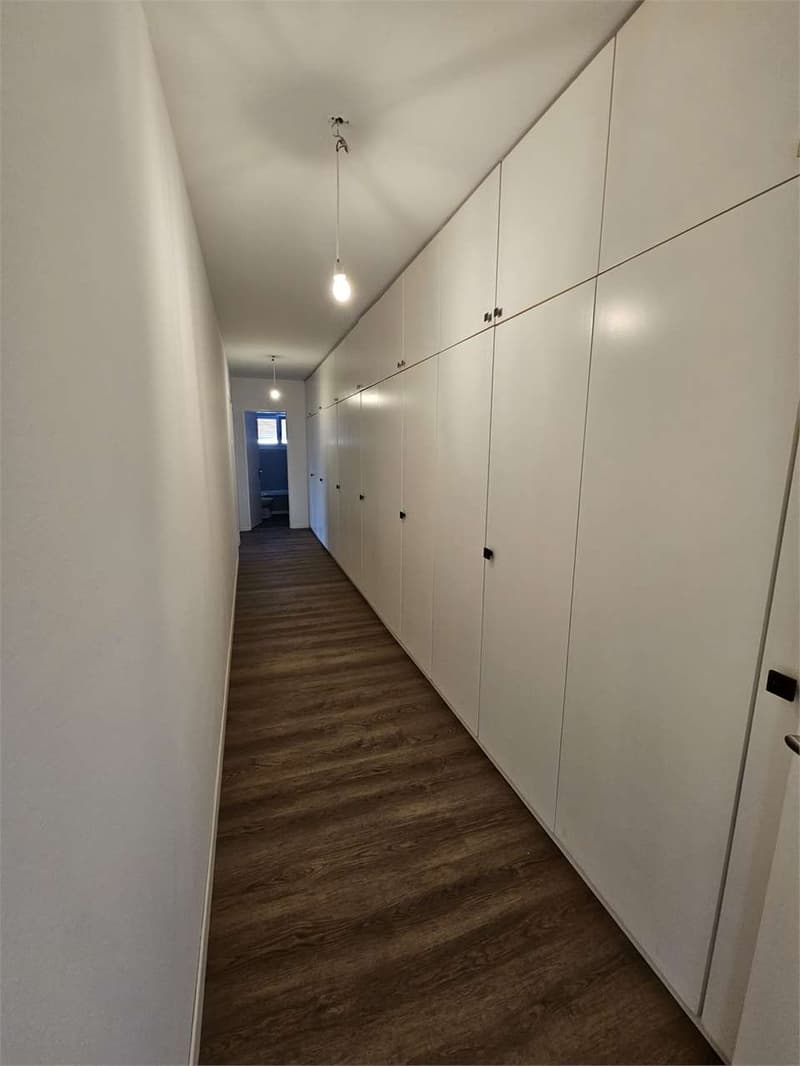 Chiasso, affitto ampio 3.5 locali con balcone (6)