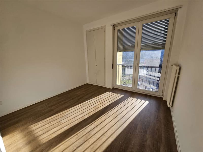 Chiasso, affitto 3.5 locali zona centrale (5)