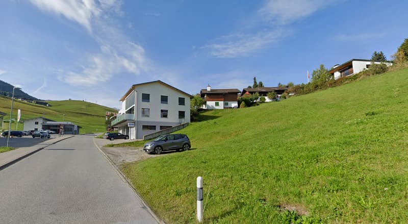 Terreno edificabile a Obersaxen vicino alla funivia (3)