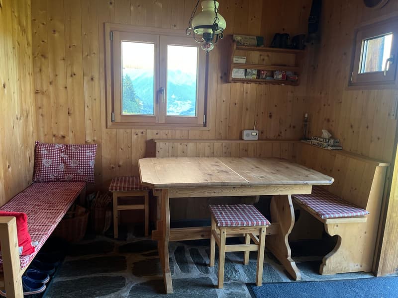 Idyllisches Maiensäss mit Stall in Sevgein (Ilanz/Glion) (11)