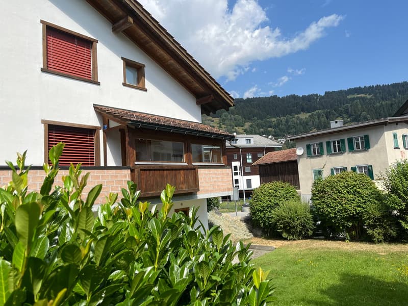 Charmante Doppelhaushälfte mit Studio in Laax (19)