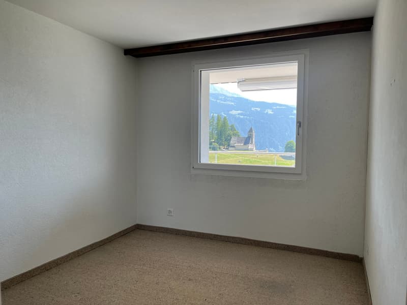 2.5-Zimmerwohnung mit Bergpanorama in Falera (Zweitwohnsitz) (11)
