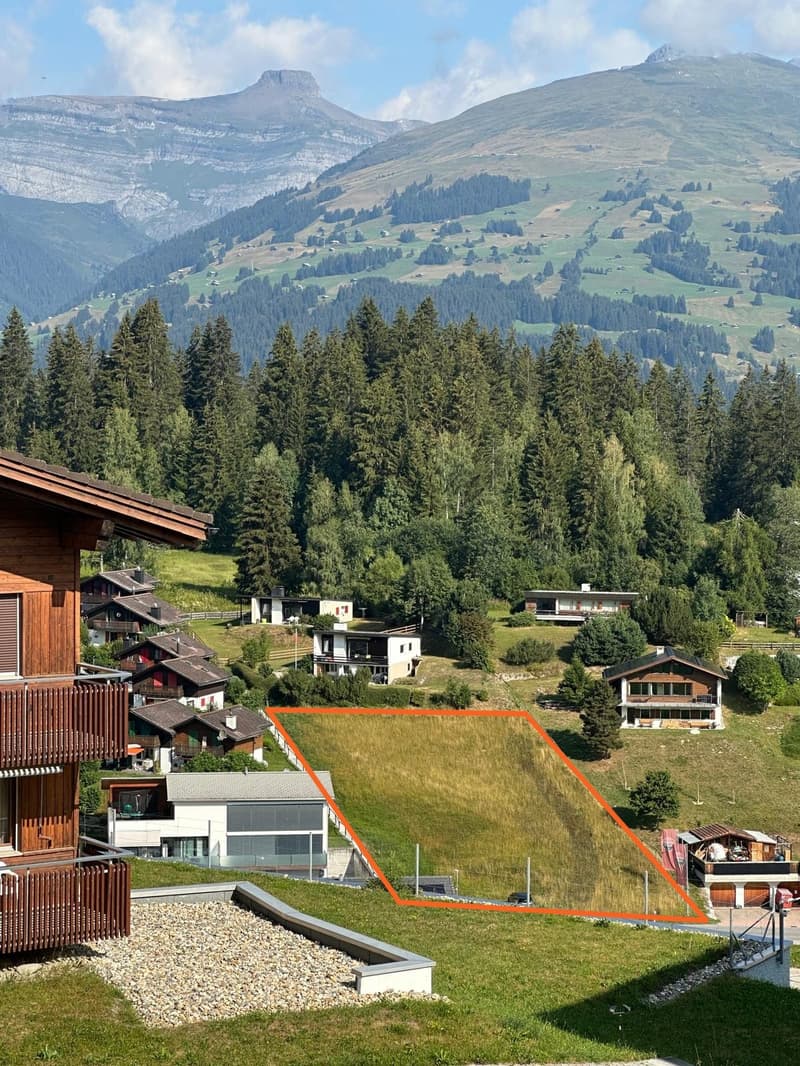 Baulandparzelle in Obersaxen (Erstwohnsitz) (2)