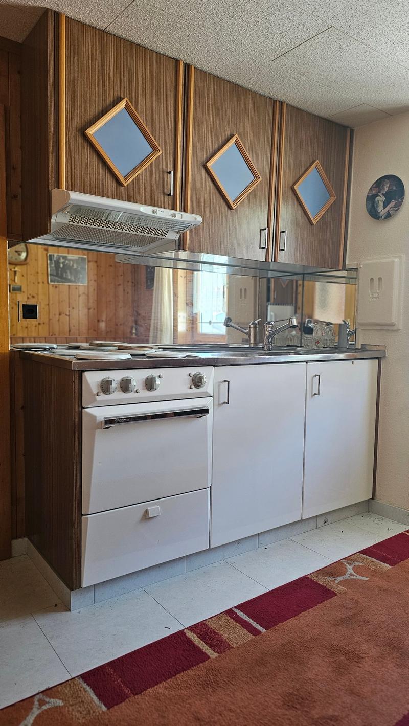 Charmante 2.5-Zimmer-Dachwohnung in Trun (9)