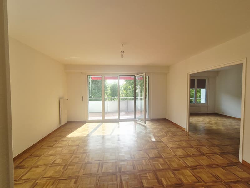 Appartement traversant de 6,5 pièces, 1er étage, env.152 m2 (3)