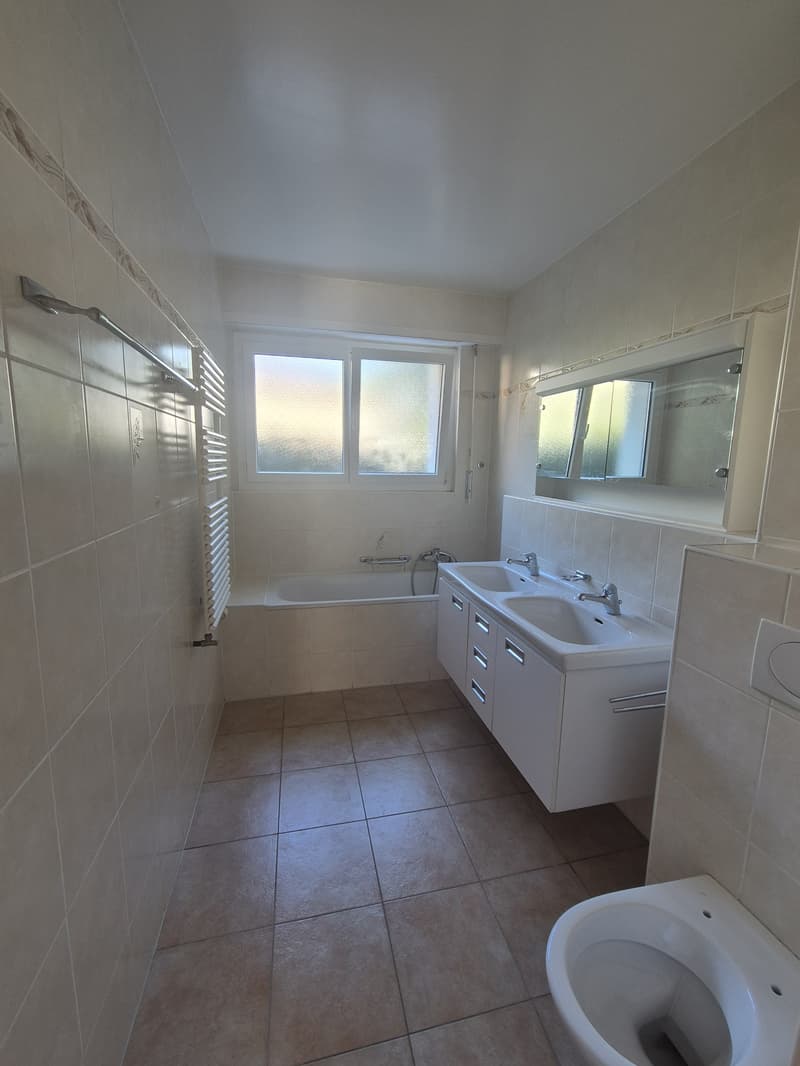 Appartement traversant de 6,5 pièces, 1er étage, env.152 m2 (5)