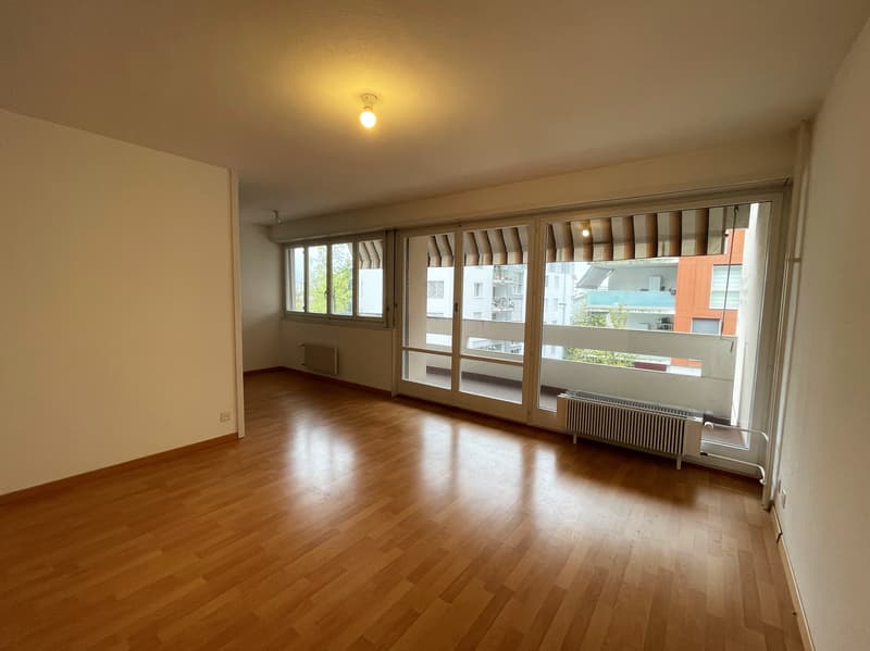 Appartement de 3.5 pièces, 2ème étage, env. 60 m2 (3)