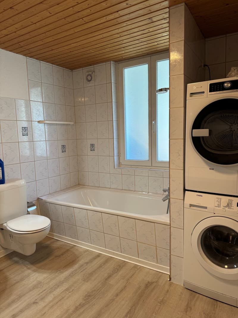 6-Zimmer Maisonnette-Wohnung in ruhiger Lage und nähe Naherholungsgebiet (6)