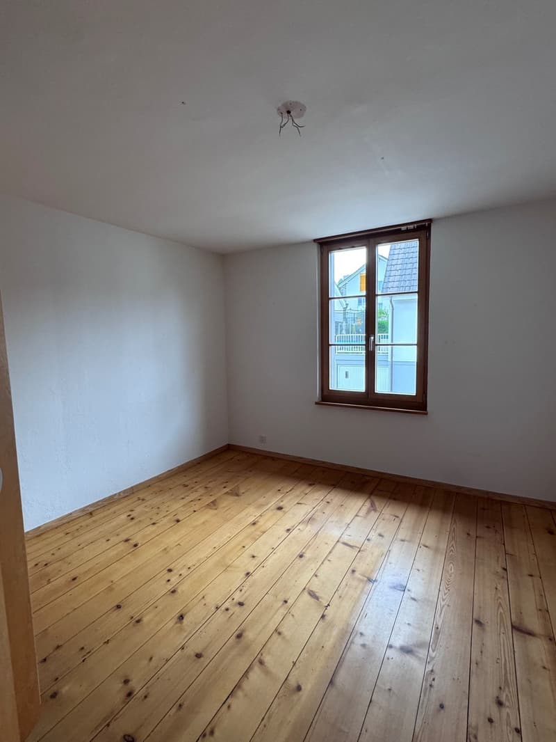 Charmante Dachwohnung im Grünen und beim Naherholungsgebiet (16)