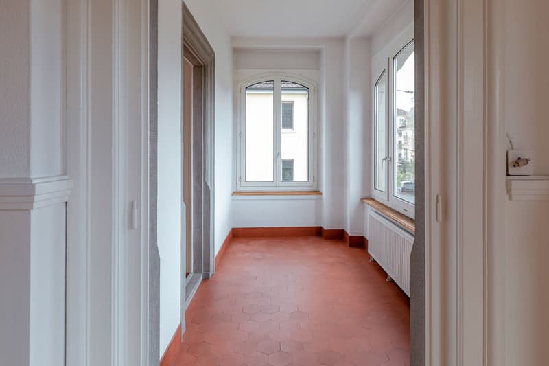 Helle 5.5 Zimmer-Wohnung an zentraler Lage (15)