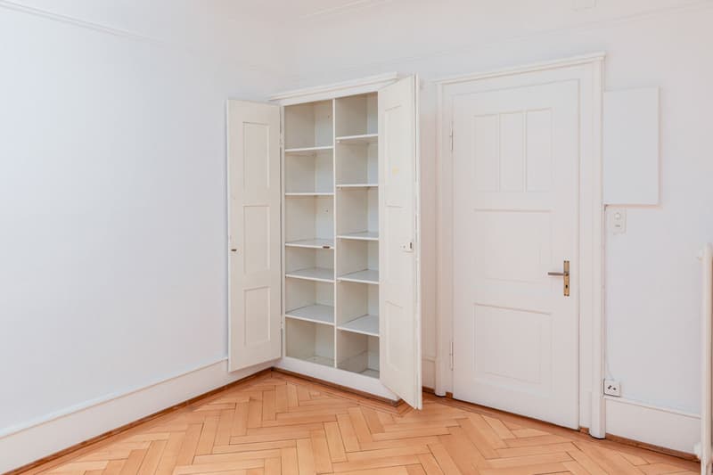 Helle 5.5 Zimmer-Wohnung an zentraler Lage (20)