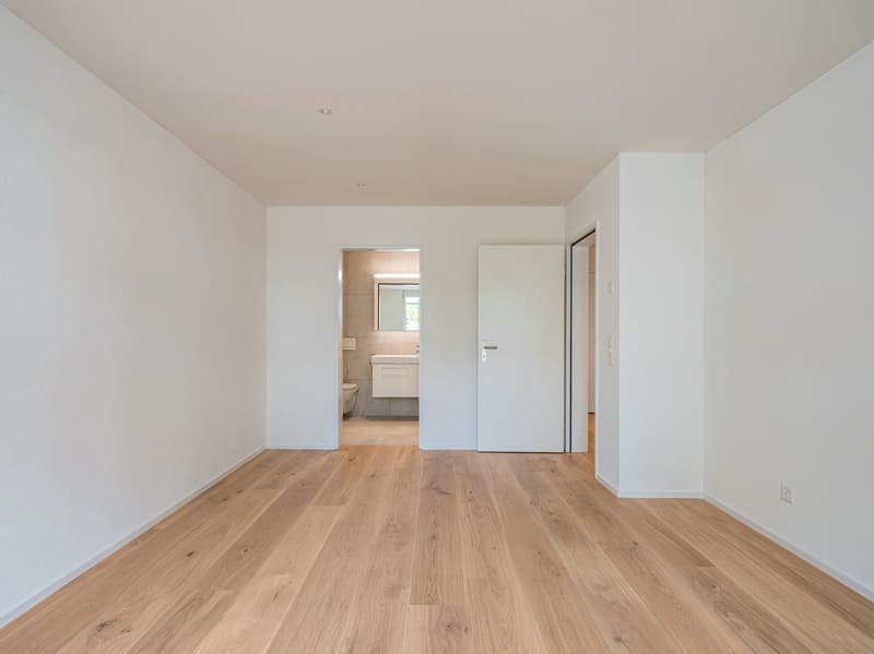 Masterbedroom mit Bad-en-Suite