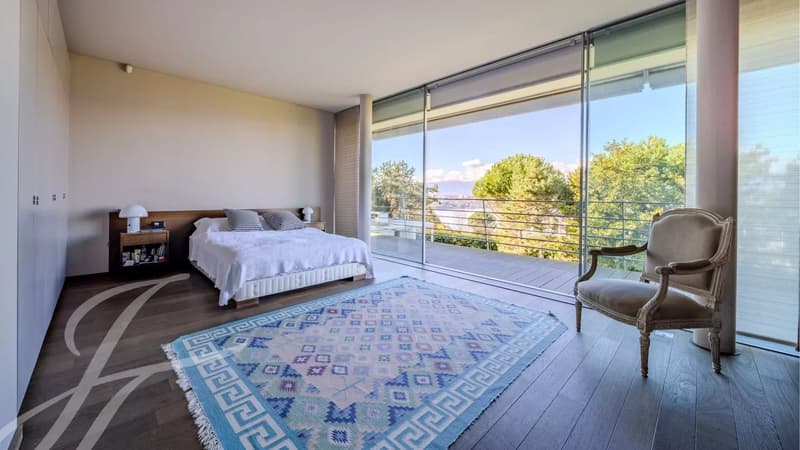 Sumptuous contemporary villa in the heart of Cologny (11)
