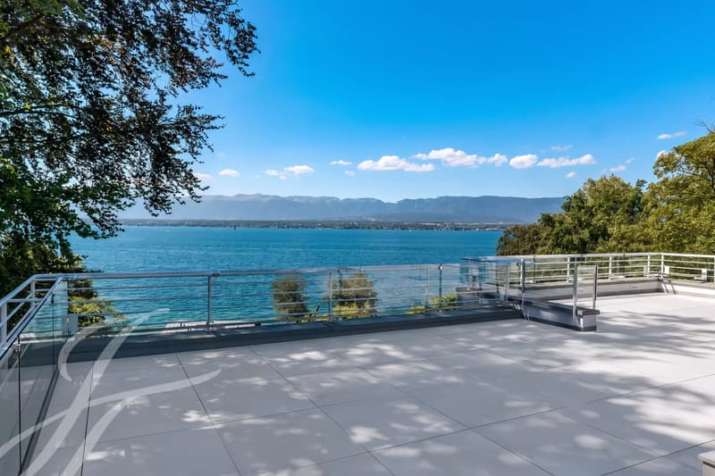 The privilege of an exceptional panoramic view (3)