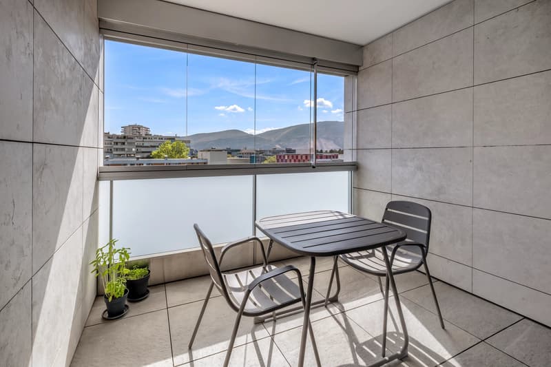 Apartment on a high floor with an unobstructed view (8)