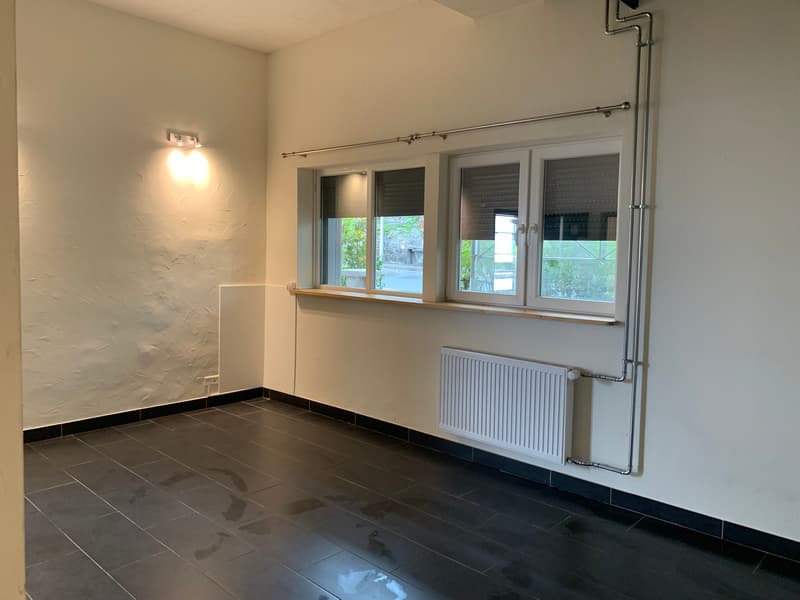 Veytaux - Avenue de Chillon 37 - appartement de 2.5 pièces au (4)