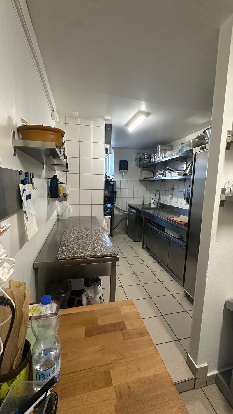 Les Evouettes - Route Cantonal 51 - Restaurant au rez-de-chaussée (5)