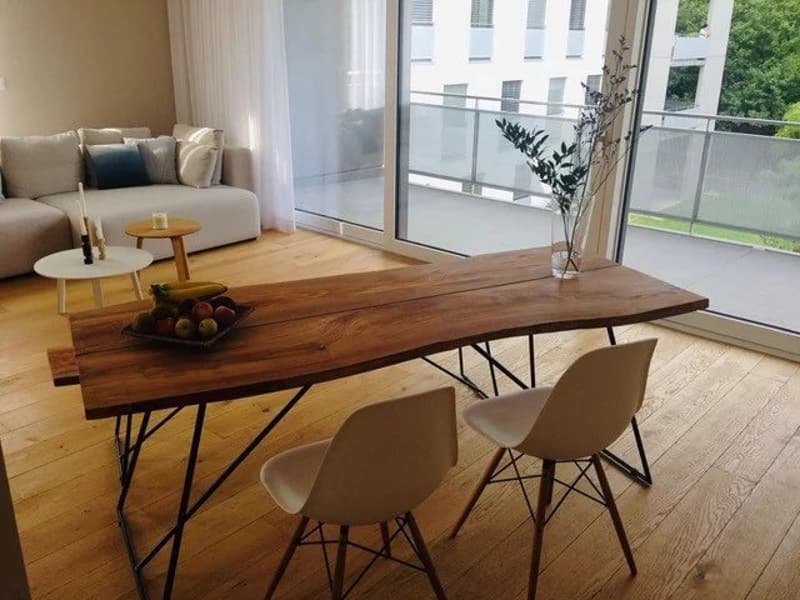 Bel appartement de 4 pièces avec grande loggia dans un immeuble récent et calme à Cologny. (3)