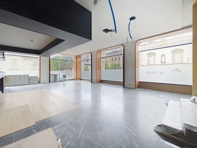 Arcade d'exception 825 m2 (12)