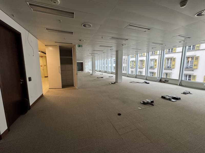 Bureaux Rue du Rhône (6)