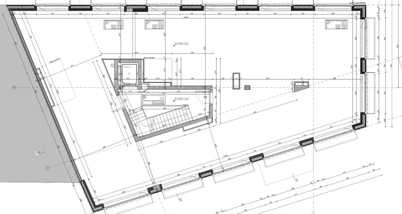Surfaces administratives dans un bâtiment neuf (2)