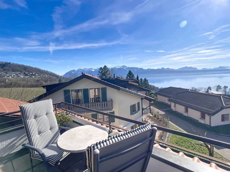 Appartement en attique de 135 m² avec vue imprenable sur le bassin lémanique (11)