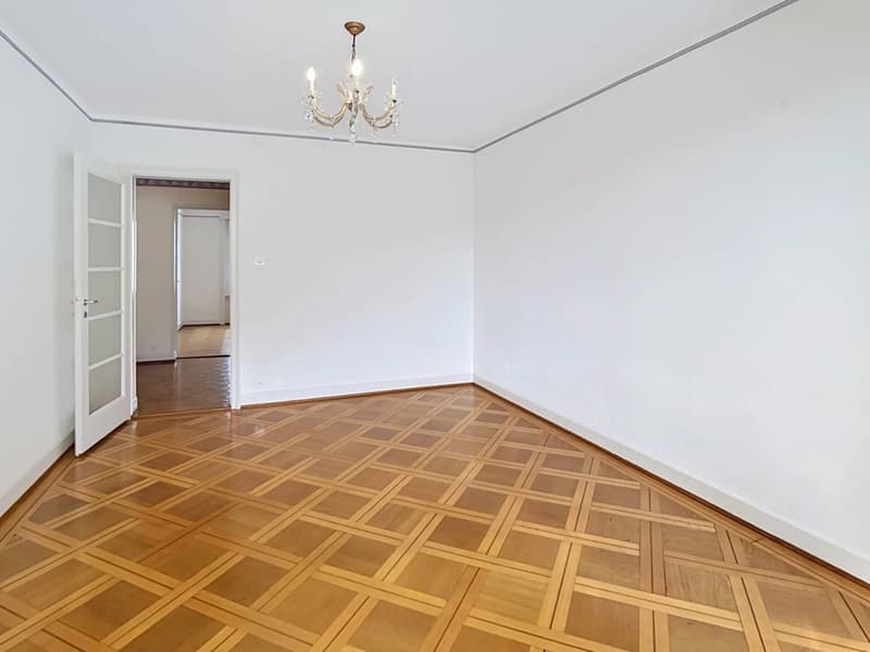 Hyper centre - Appartement de charme de 2,5 pièces au cachet d'antan (8)