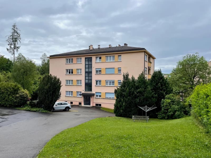 Appartement de 4 pièces d'env. 84 m2 avec balcon de 4 m2 (2)