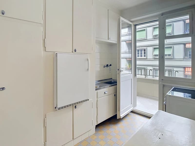 Hyper centre - Appartement de charme de 2,5 pièces au cachet d'antan (6)