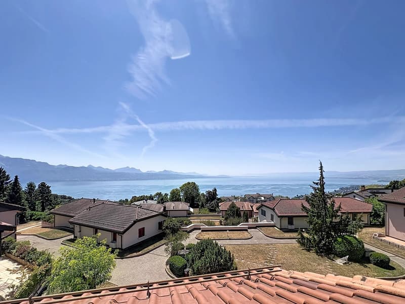 Appartement en attique de 135 m² avec vue imprenable sur le bassin lémanique (1)