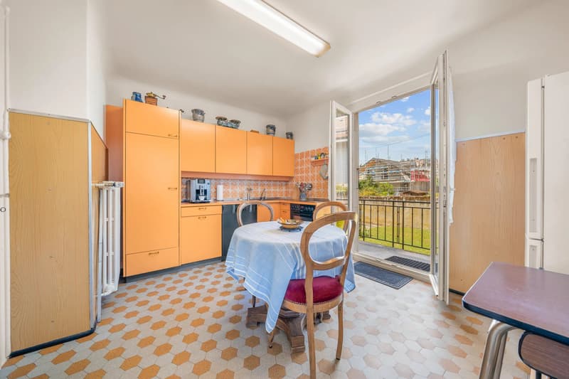 Majestueuse villa de caractère de 7,5 pièces avec vue sur le lac (11)
