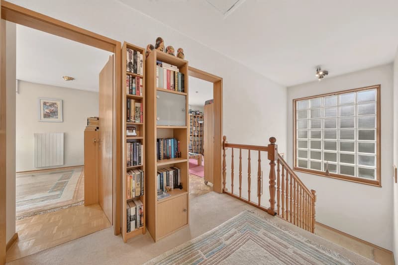 Maison de 6,5 pièces sur 1'654 m² avec vue lac et Alpes (11)