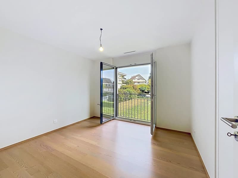 Élégant 4,5 pcs de standing avec terrasse de 28 m² (12)